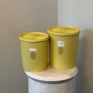 Tupperware Brand Yellow Flower Design Storage Bins